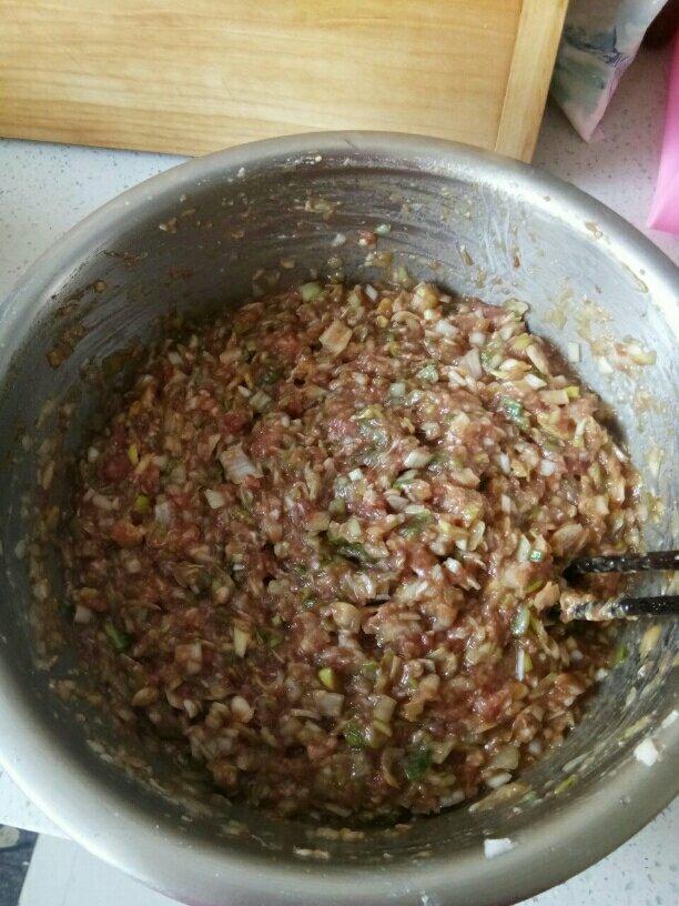 太万能的萝卜肉丁炸酱