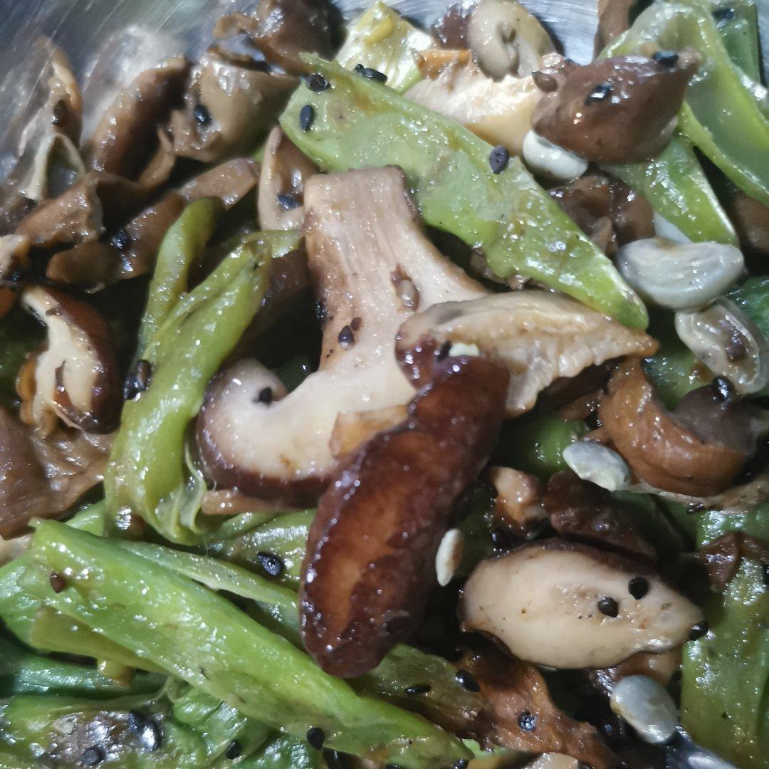 干煸豆角香菇