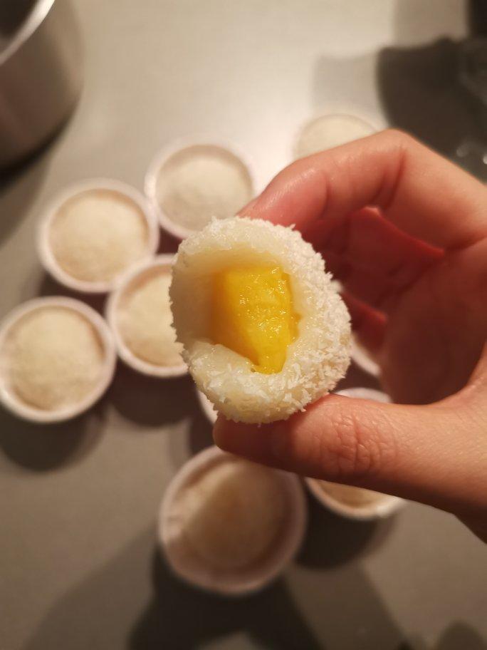 椰香芒果糯米糍