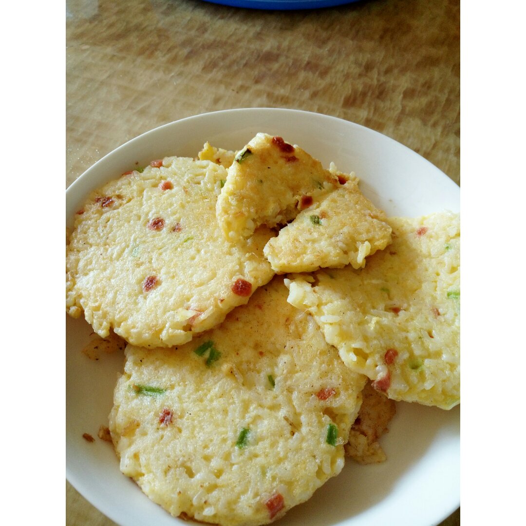 鸡蛋米饭饼——上班族快手早餐