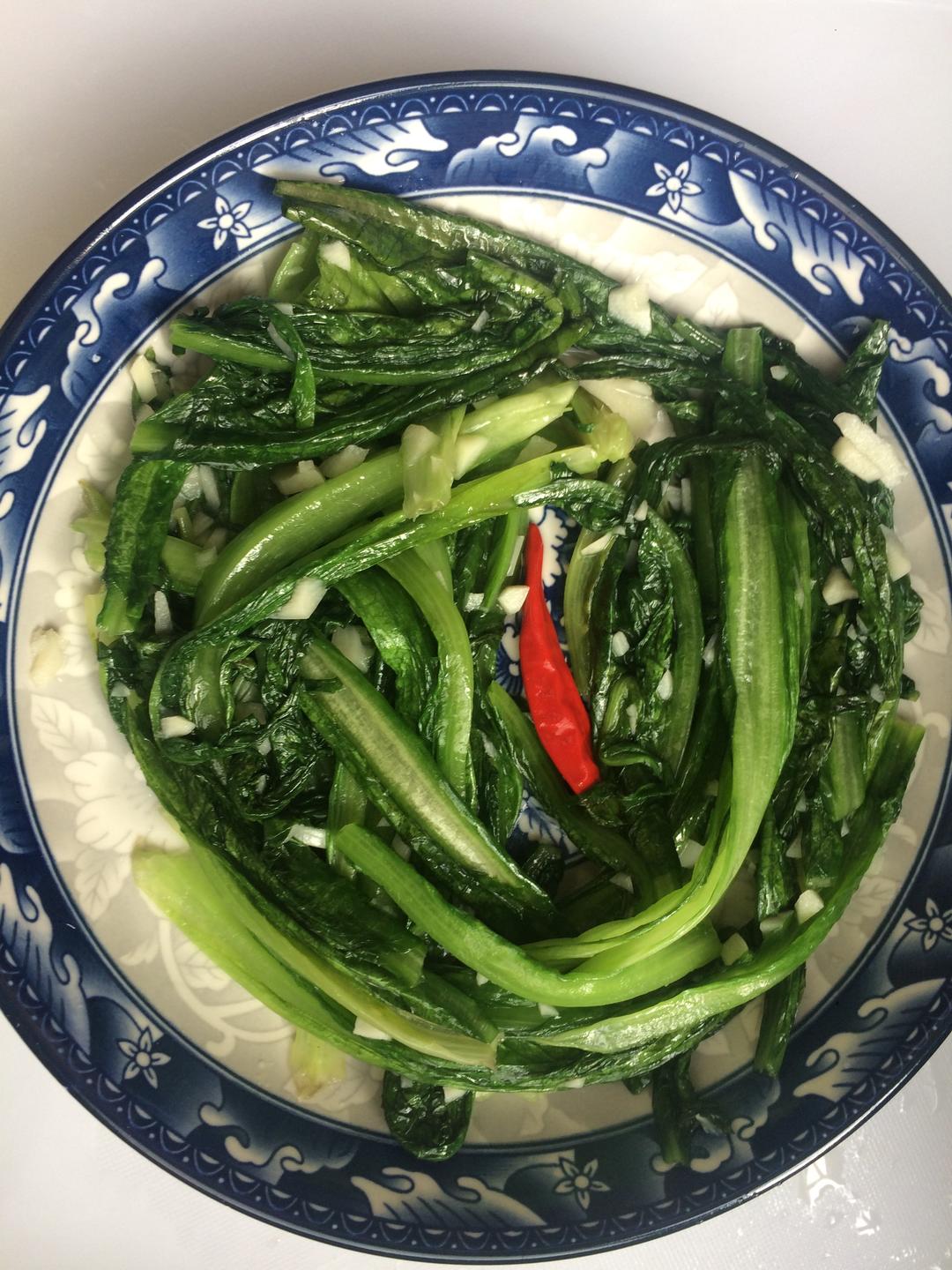 清炒油麦菜的做法