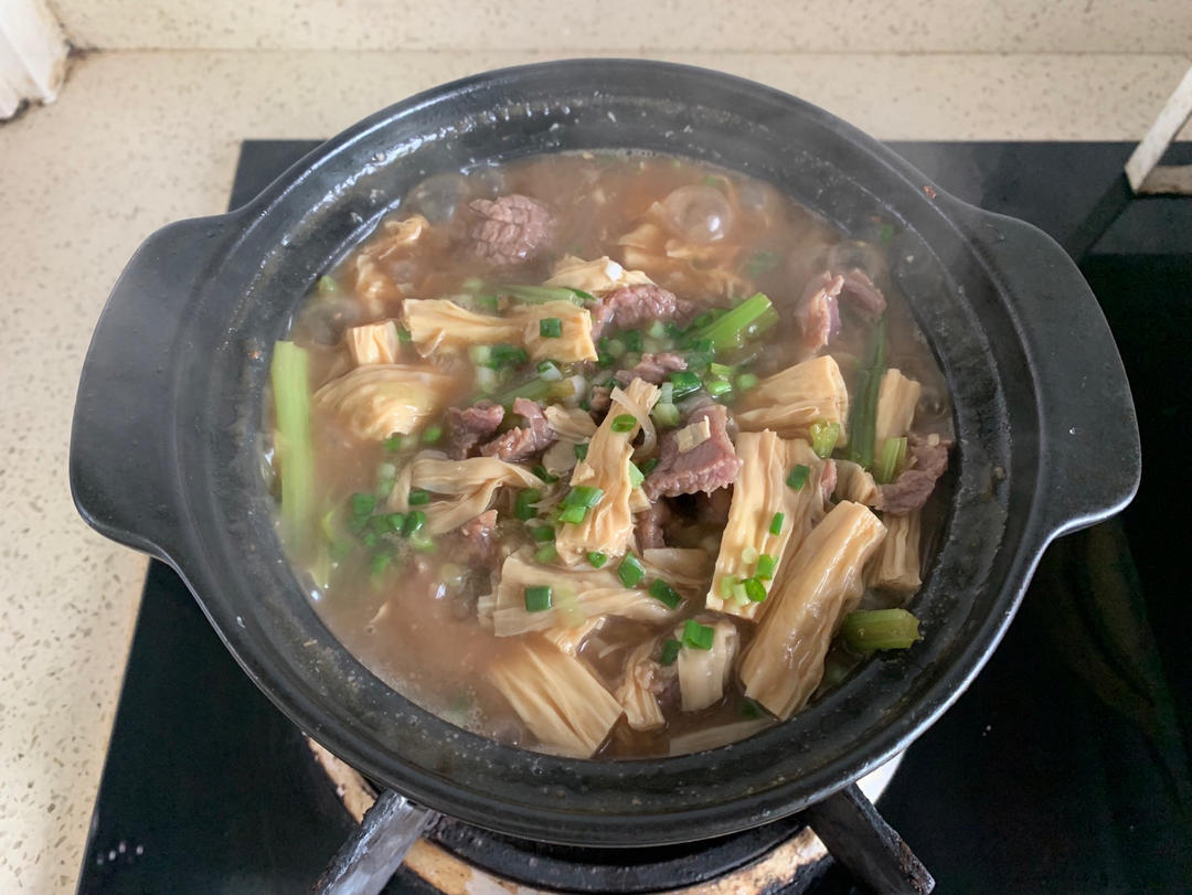 强强联手的腐竹焖牛肉