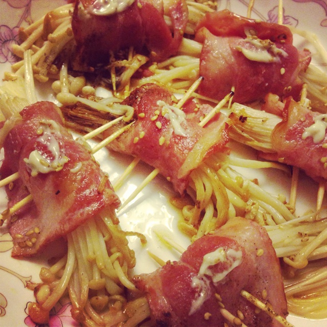 香煎培根金针菇卷