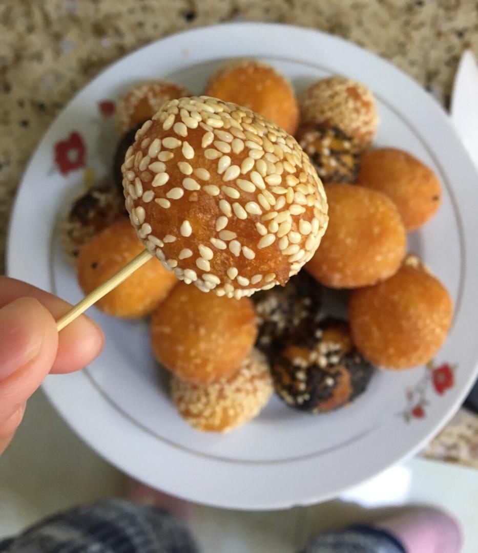 “南瓜芝麻球”聚餐必做小点心