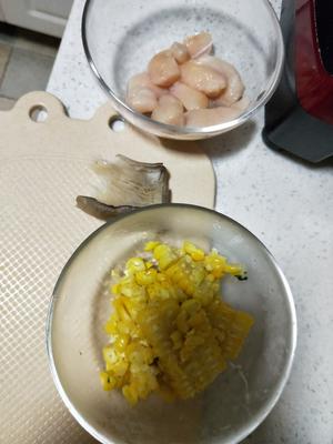 黄金玉米鸡肉菜饼宝宝辅食的做法 步骤1