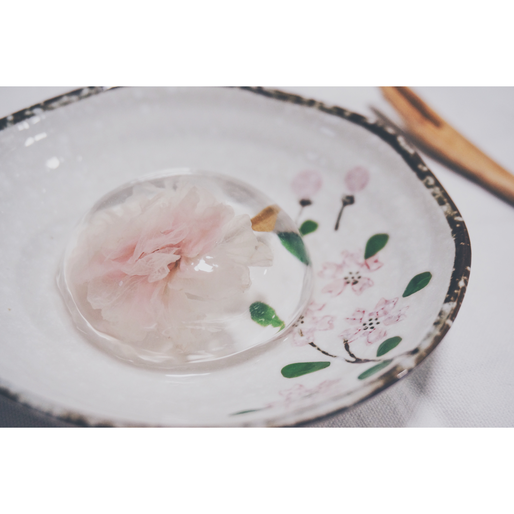日本最温柔的梦幻和菓子 — 水信玄饼