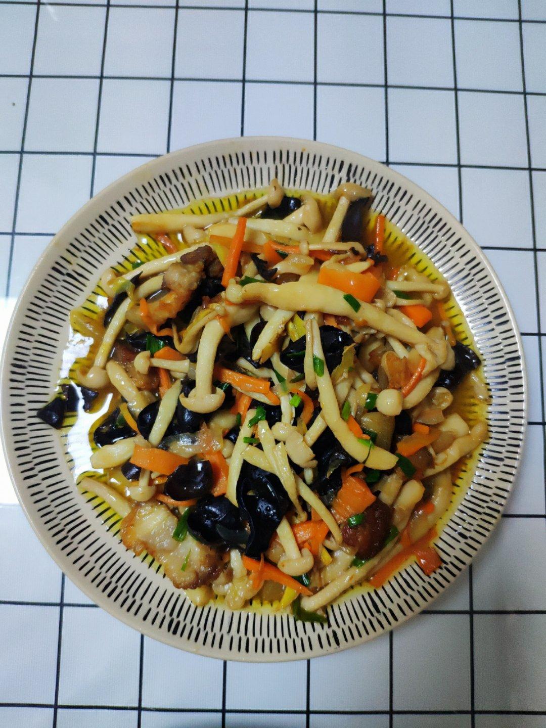 蚝油彩椒白玉菇