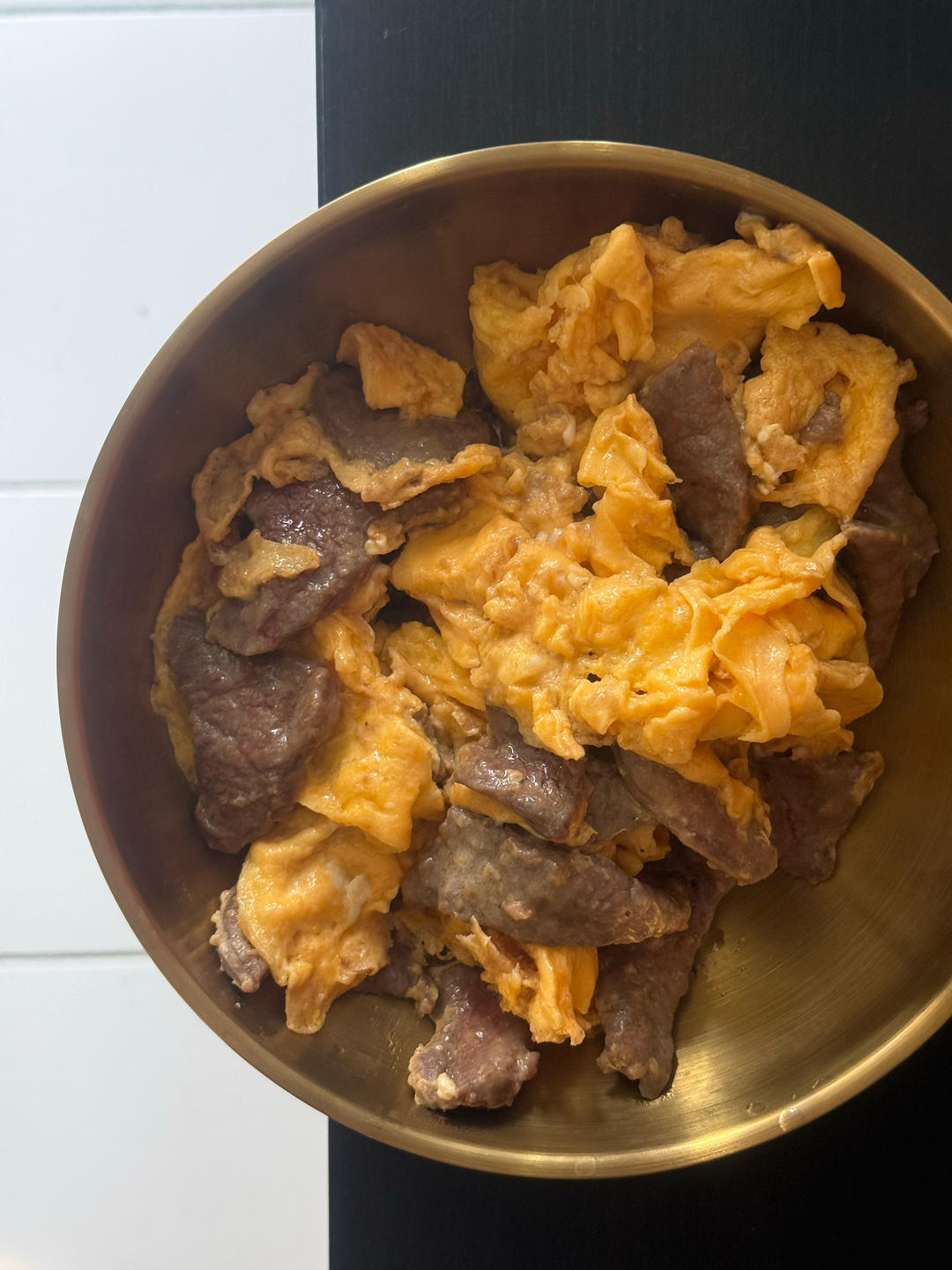 滑蛋牛肉，牛肉滑嫩，鸡蛋松软