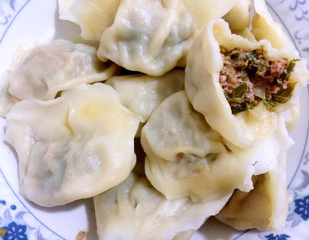 牛肉香椿芽水饺的做法