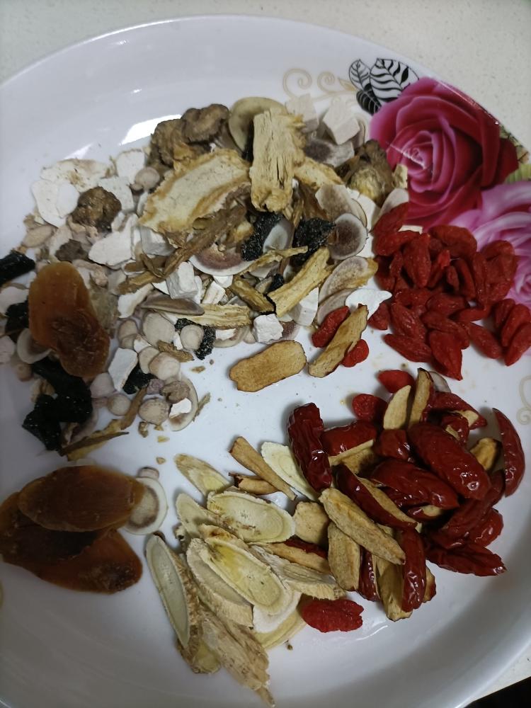 中医版气血满满鸽子汤