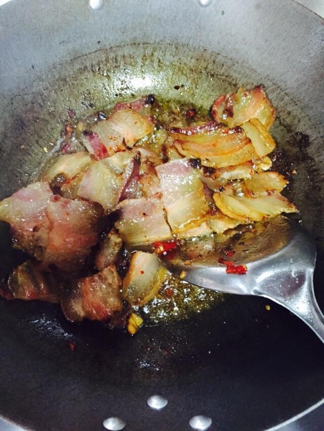 丛树菌烧腊肉的做法 步骤1