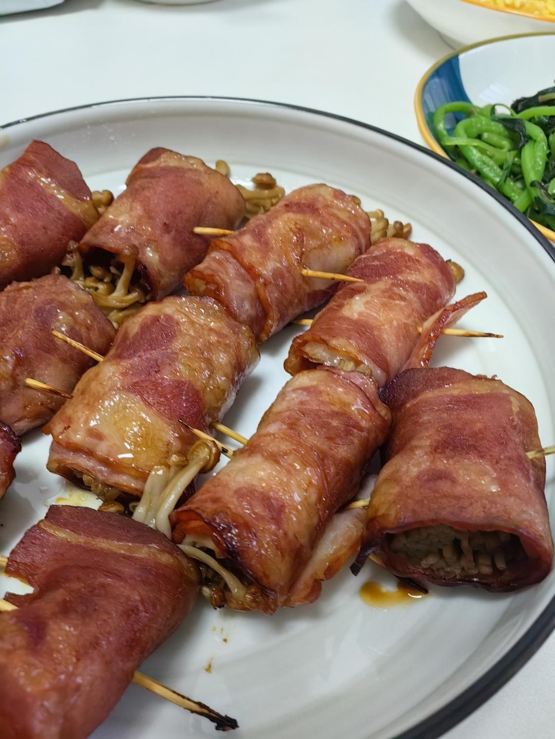 培根金针菇卷