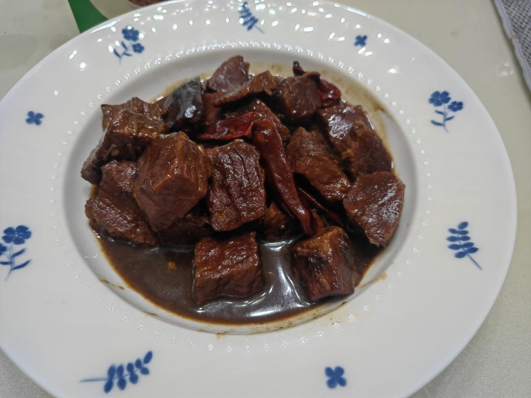 零失败爆好吃的红烧牛肉🔥土豆软糯，酱香浓郁