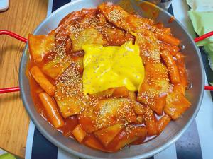 韩式辣白菜炒年糕鱼饼的做法 步骤13