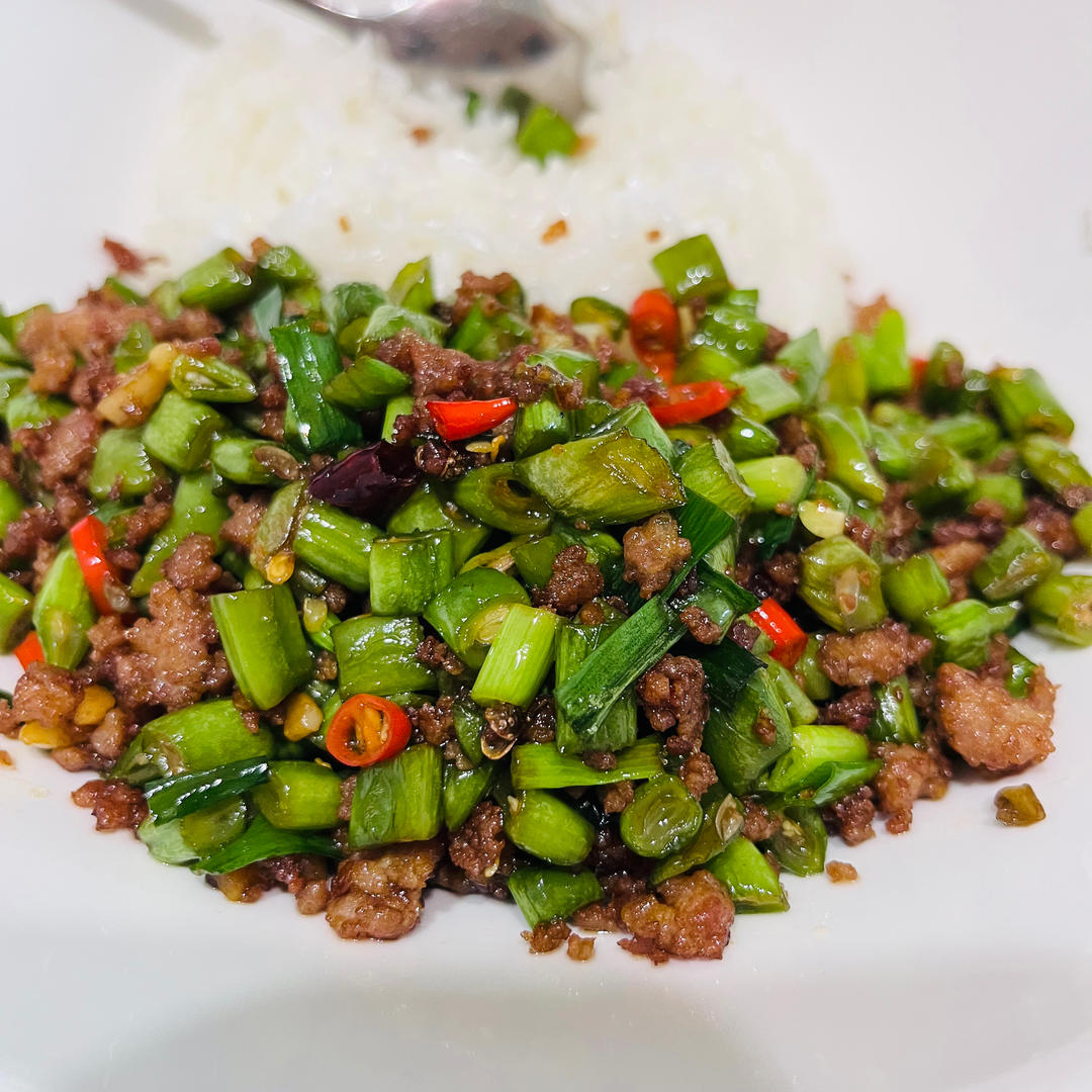 榄菜肉末四季豆