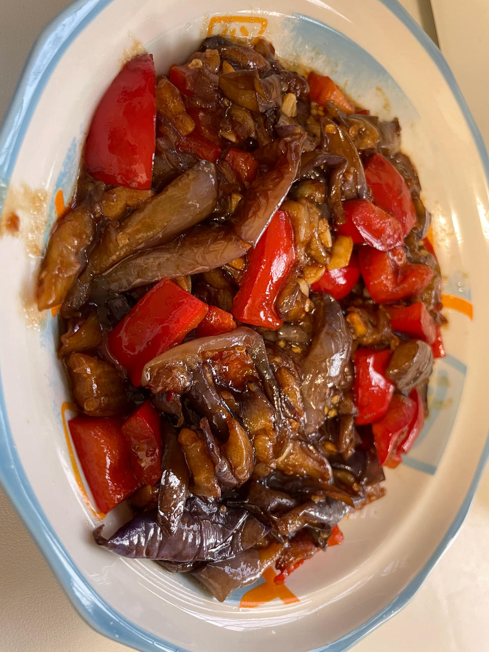红烧茄子（佐西红柿尖椒）