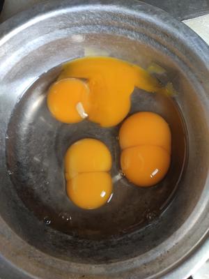 韭菜鸡蛋汤的做法 步骤2