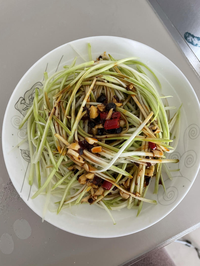 一定要试试的清新爽口凉拌西葫芦