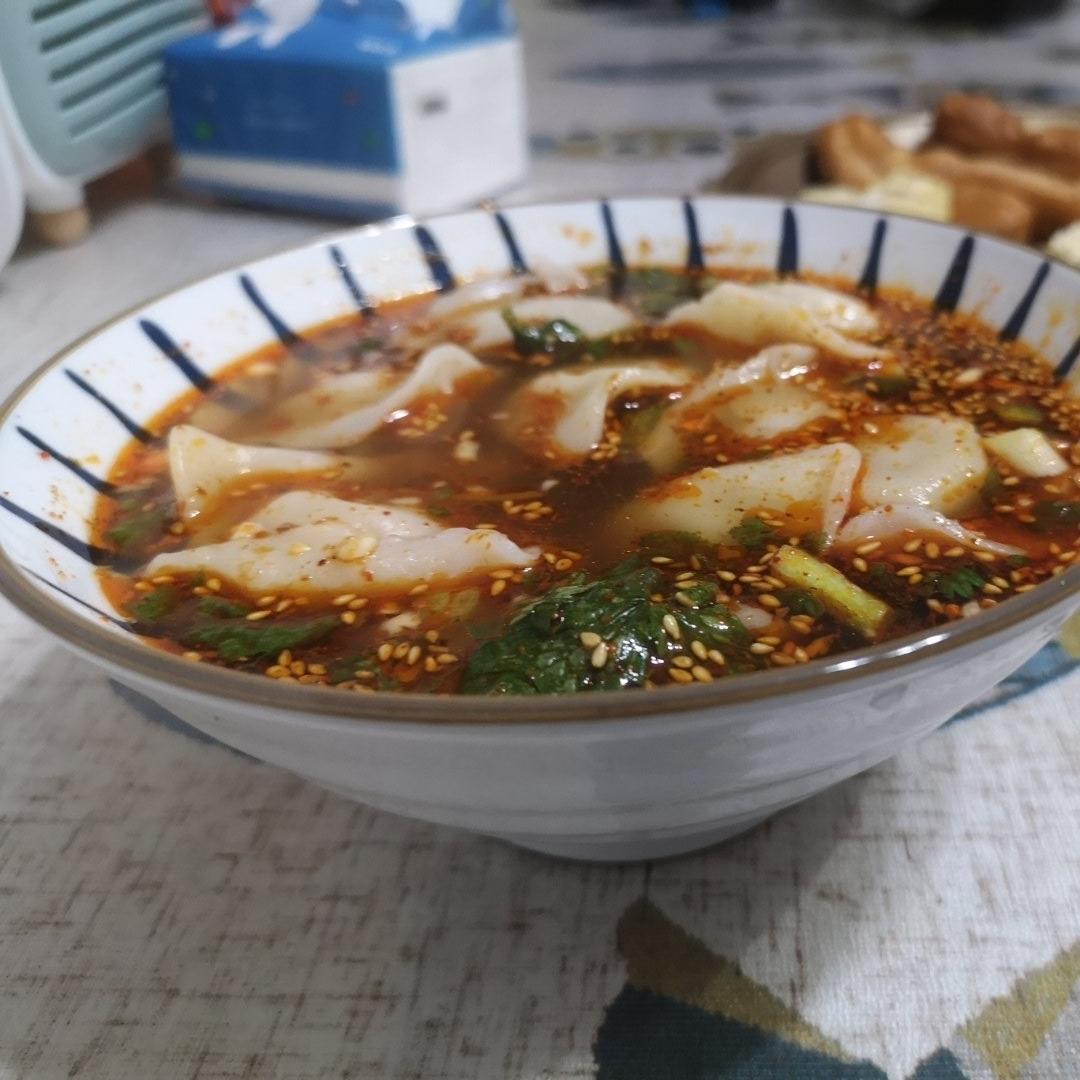 巨好吃酸爽的酸汤水饺