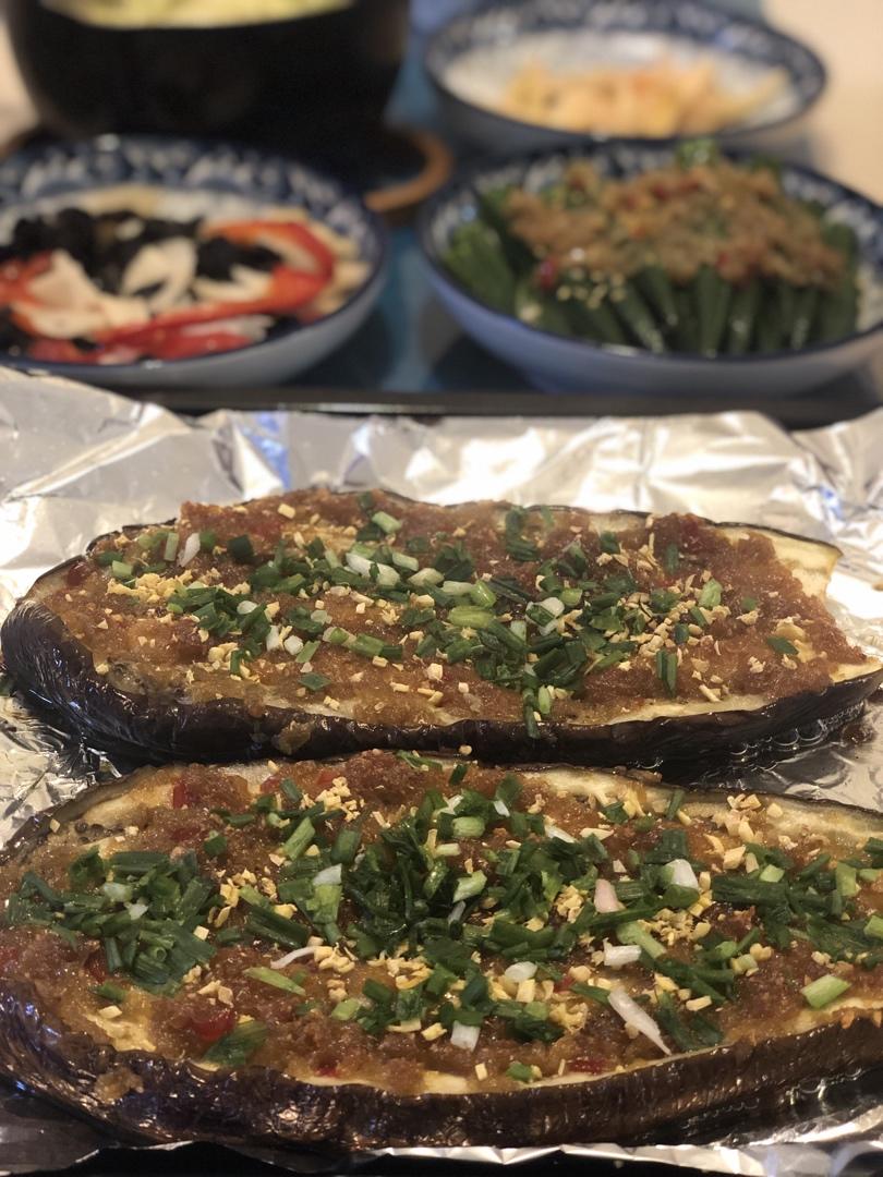 CC招牌菜销魂烤茄子，百吃不厌！