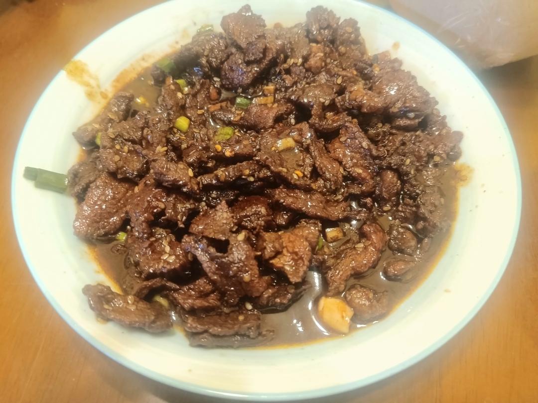 又香又嫩的小炒牛肉（巨好吃，手残党也能做）