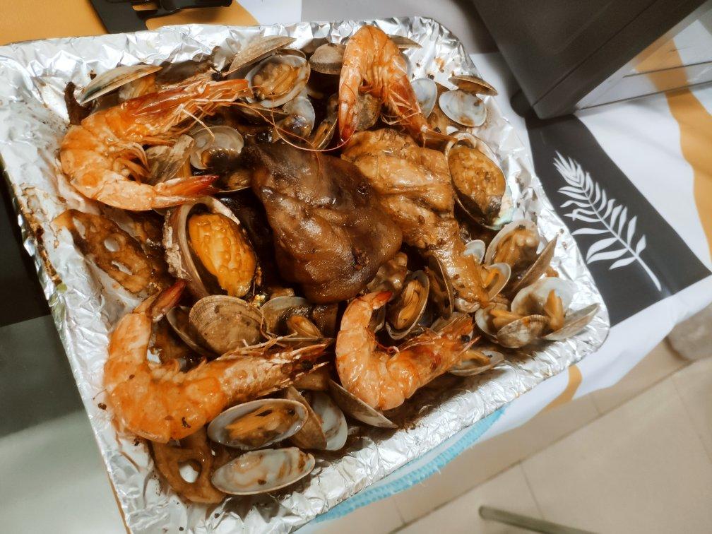 蒜香吮指海鲜大咖——松下NU-JK200W大蒸烤箱食谱