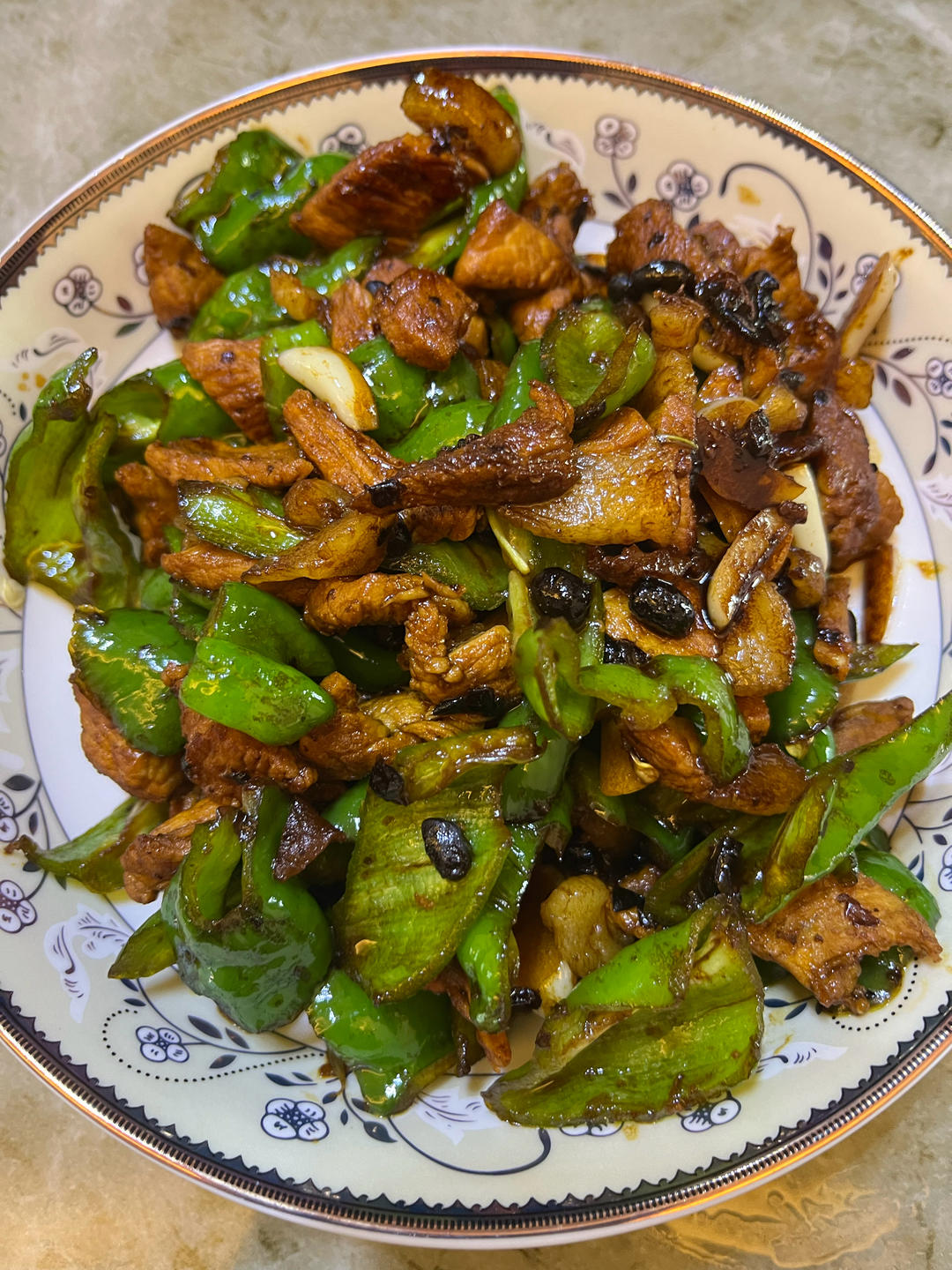 正宗辣椒炒肉