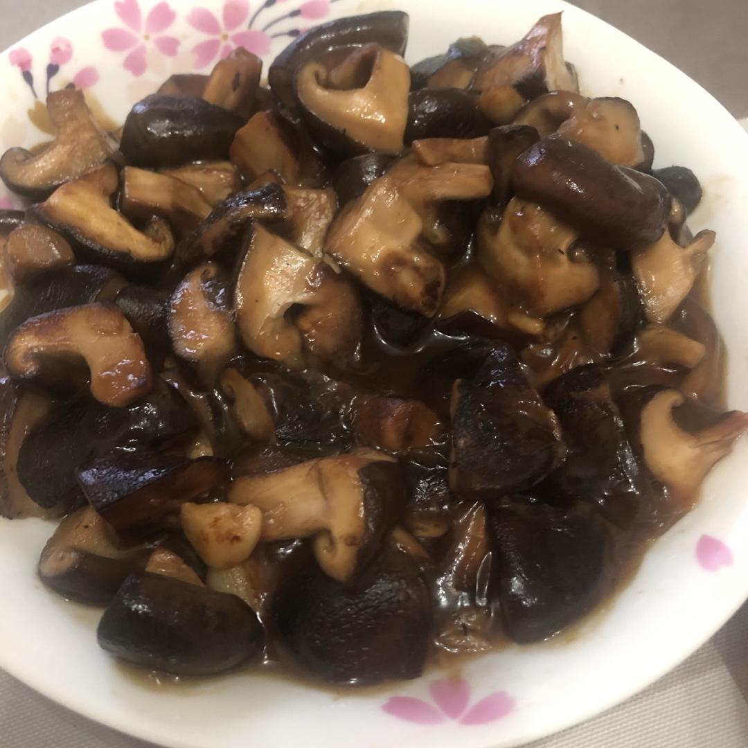 鲜美无比的蚝油香菇