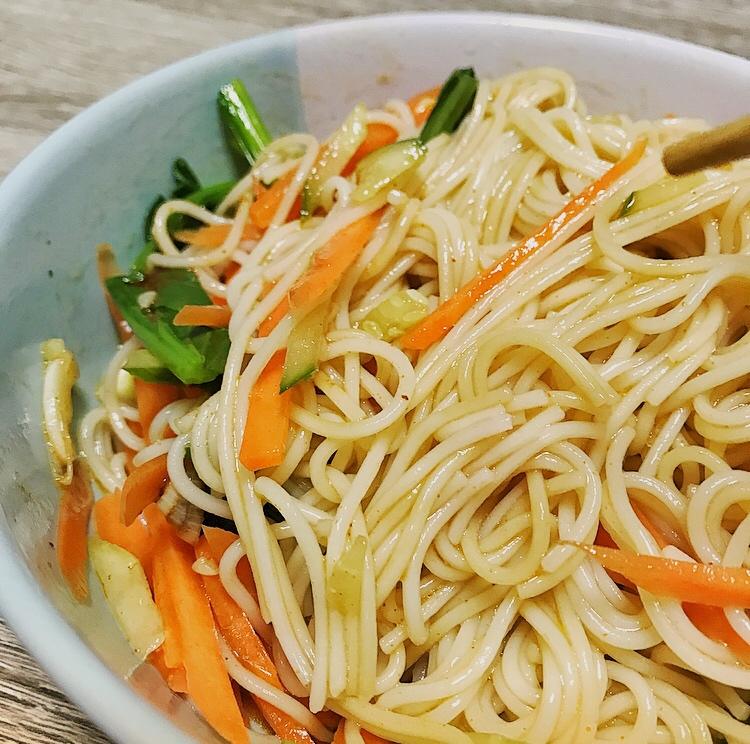 挂面版油泼面