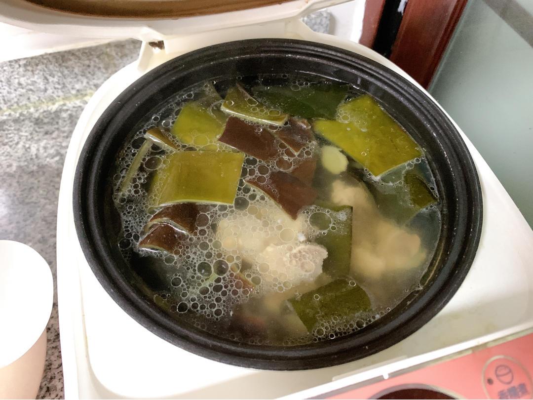 海带排骨汤