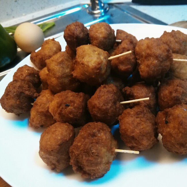 康家宝母做的酥炸肉丸子