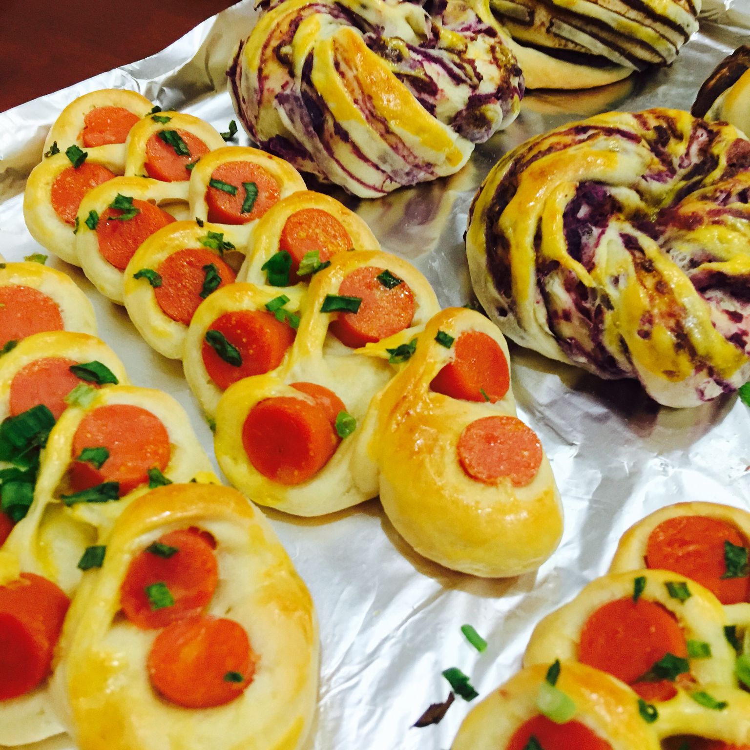 花朵香肠小餐包