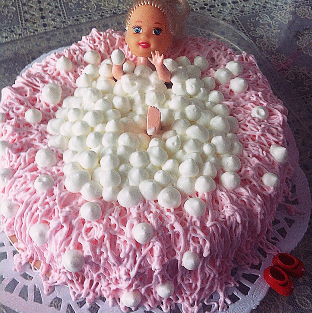 泡泡浴娃娃蛋糕