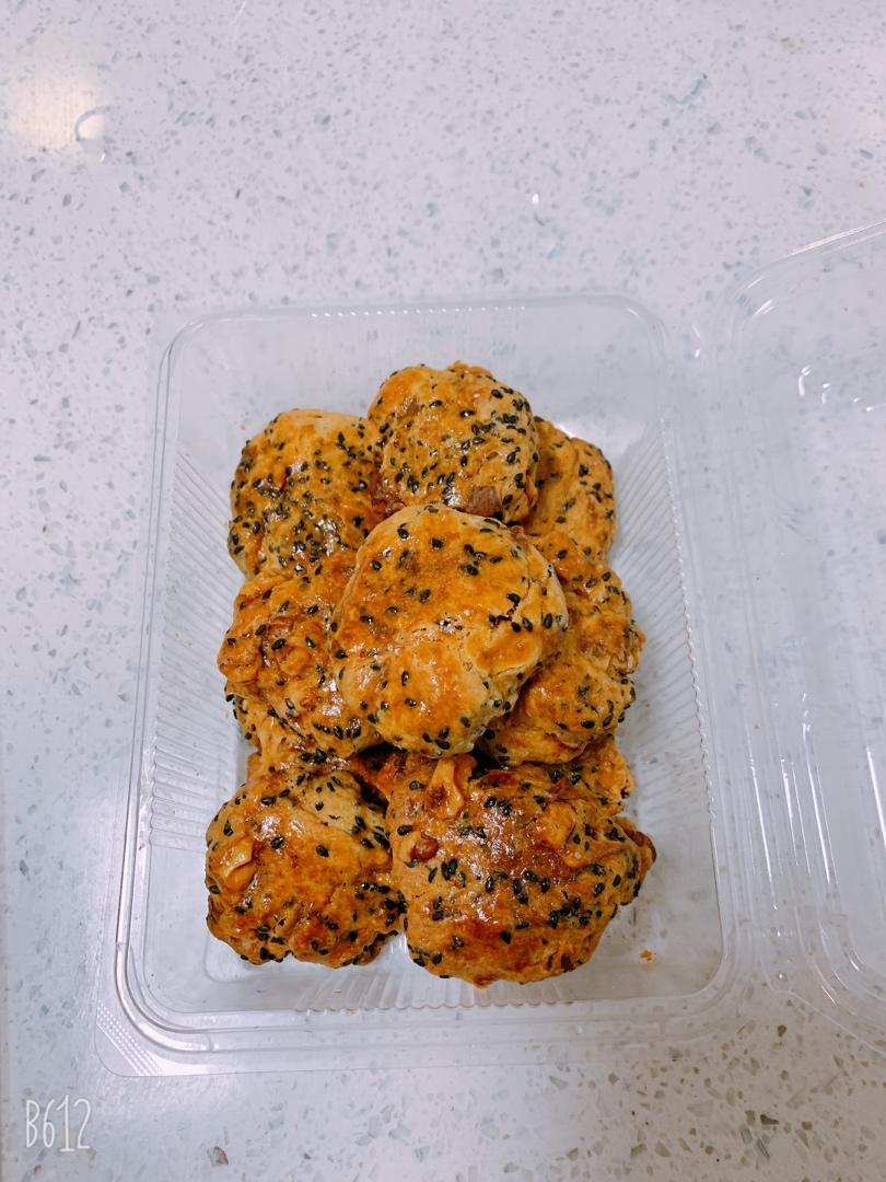 黑芝麻核桃酥