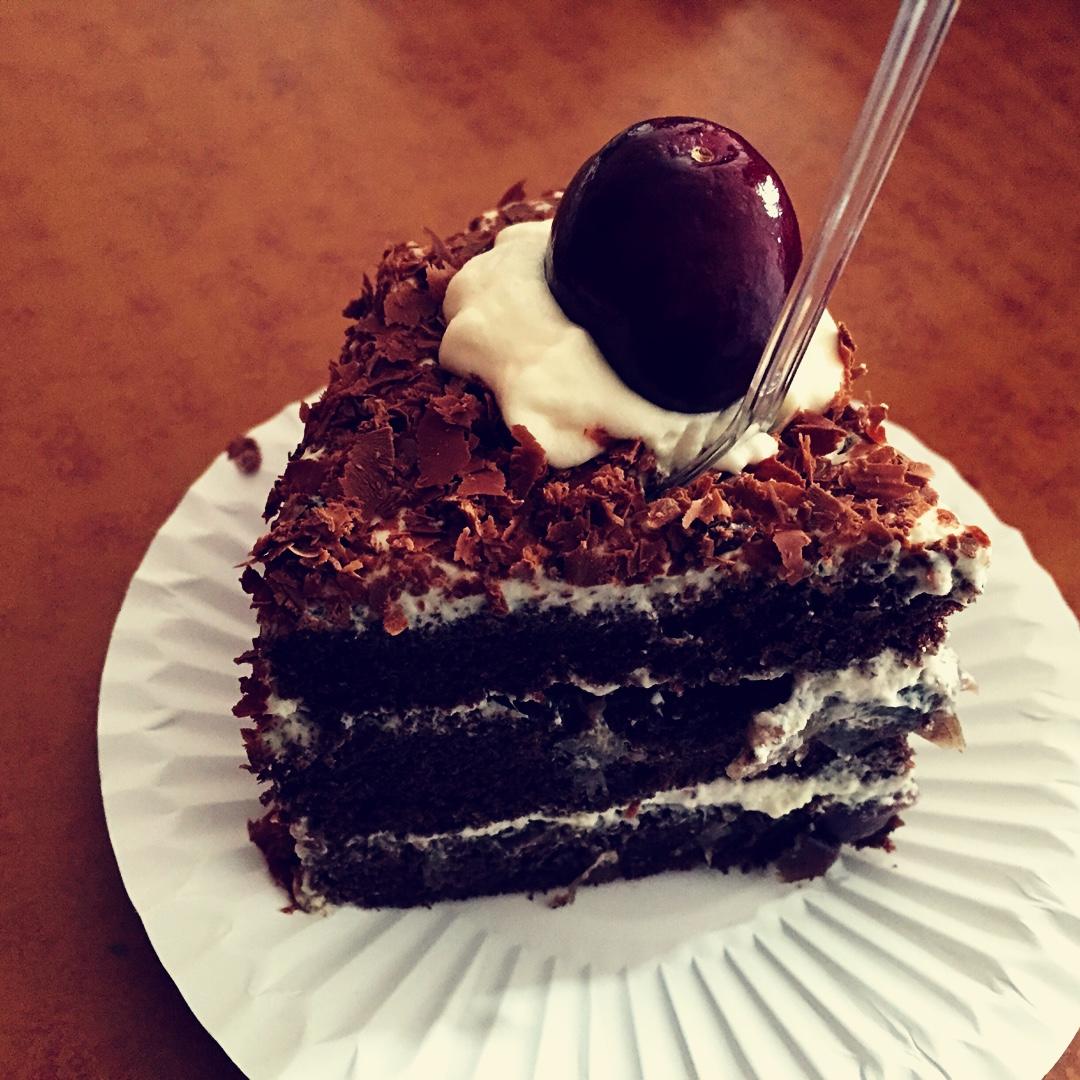 小妖璐做的黑森林蛋糕