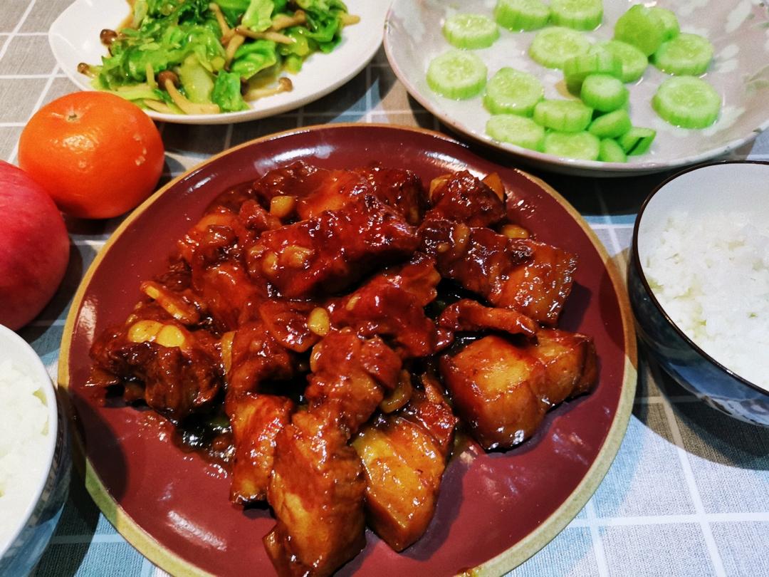 “轻”爱妈妈+家常红烧肉