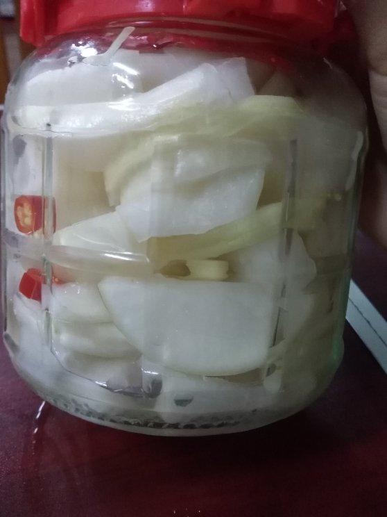 腌酸萝卜