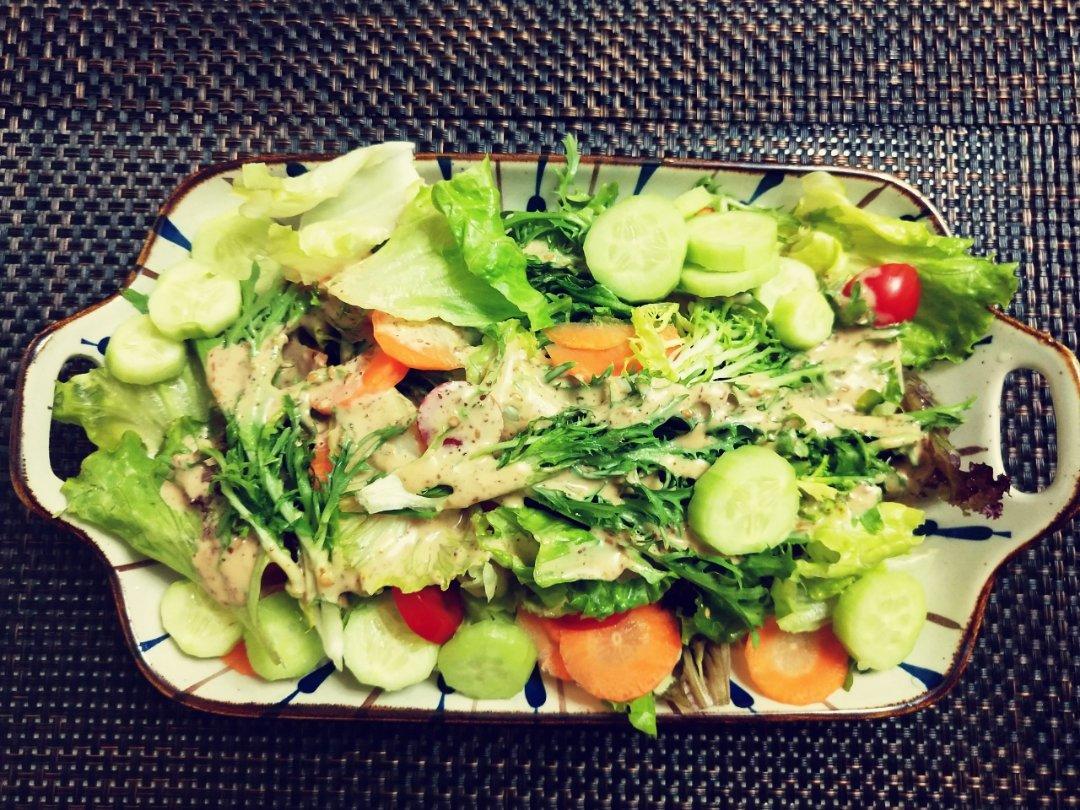 蔬菜沙拉🥗