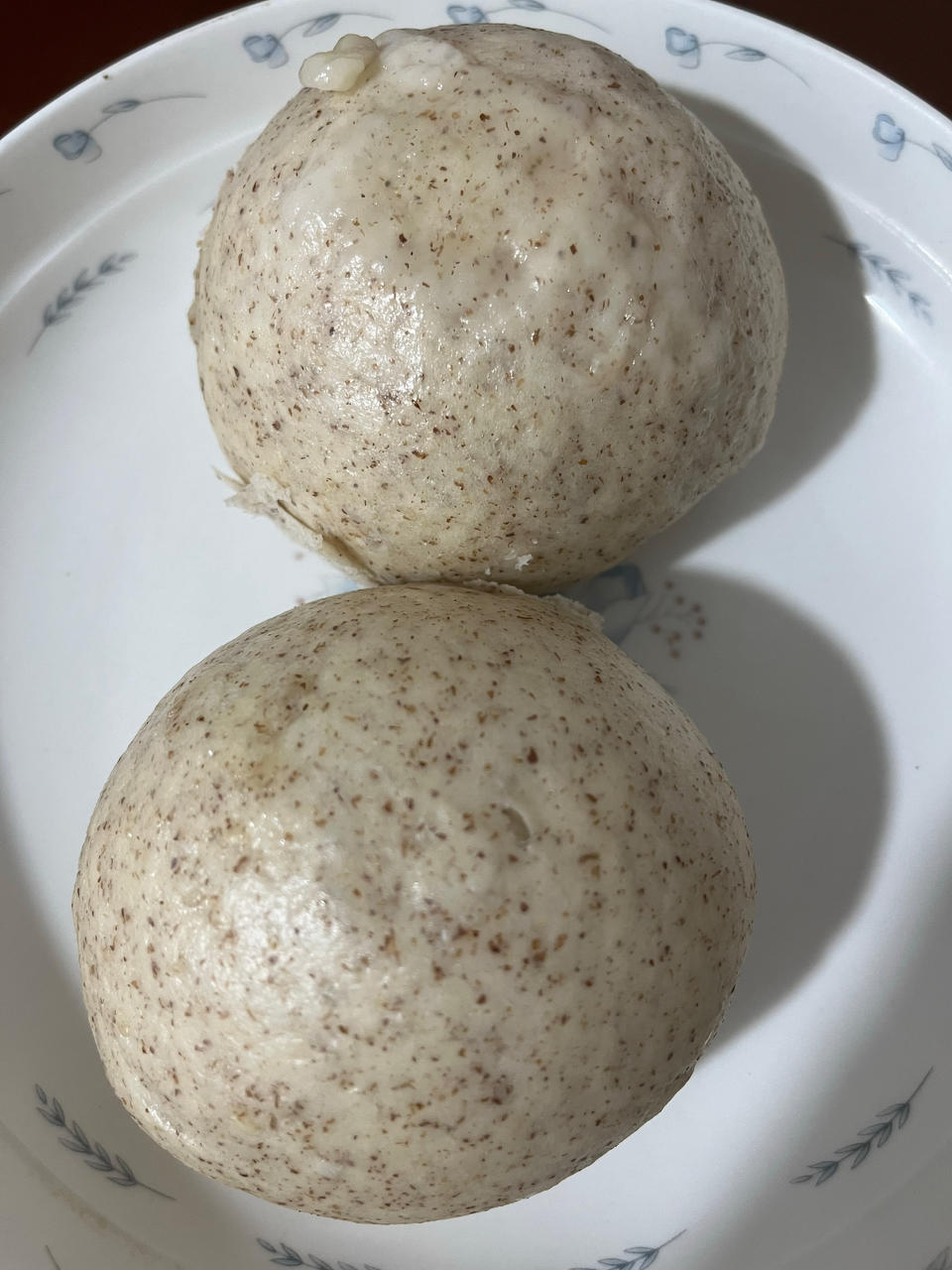 无油无糖松软的全麦馒头