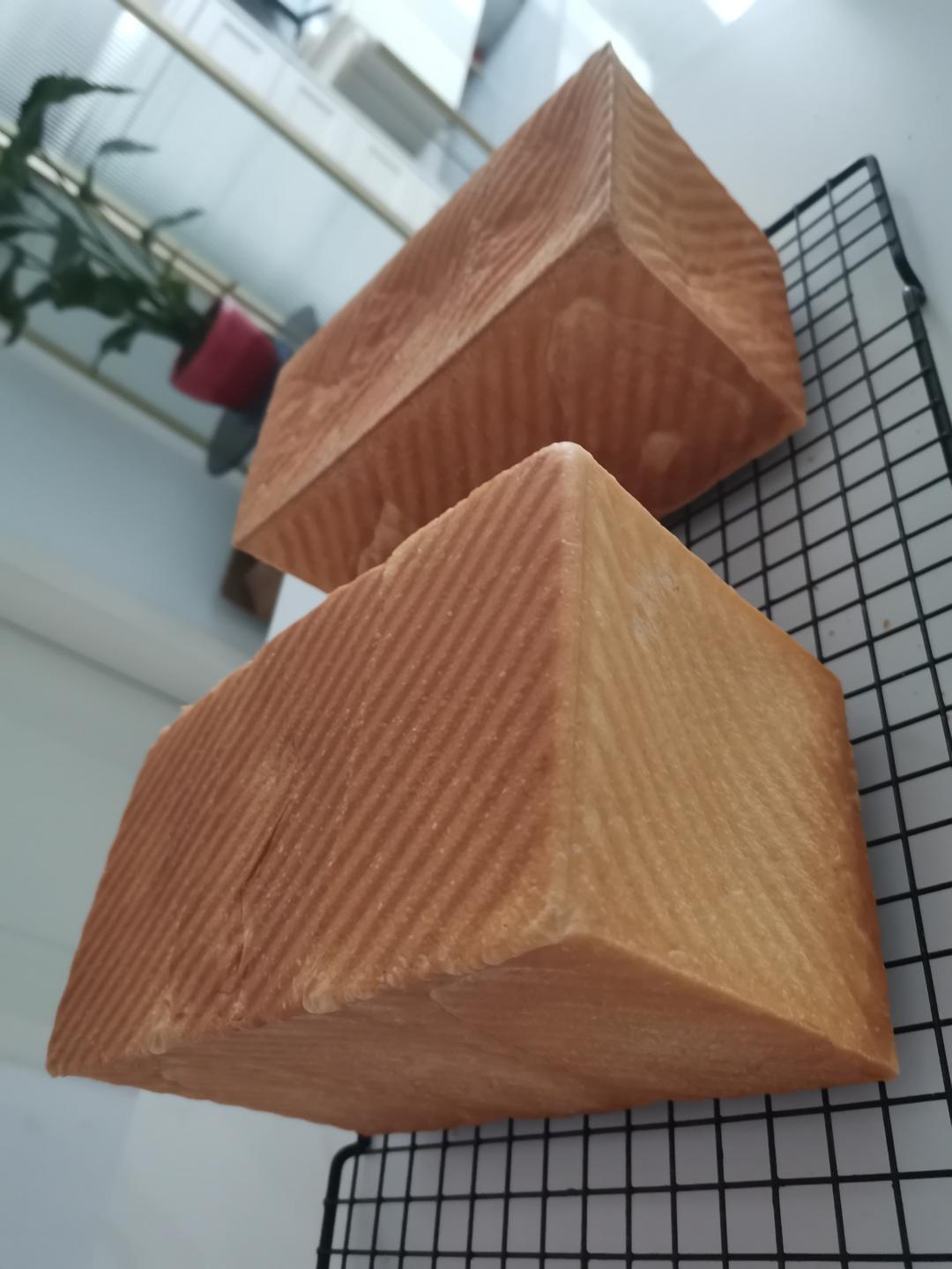 奶油吐司，鲜奶奶油嫩白吐司