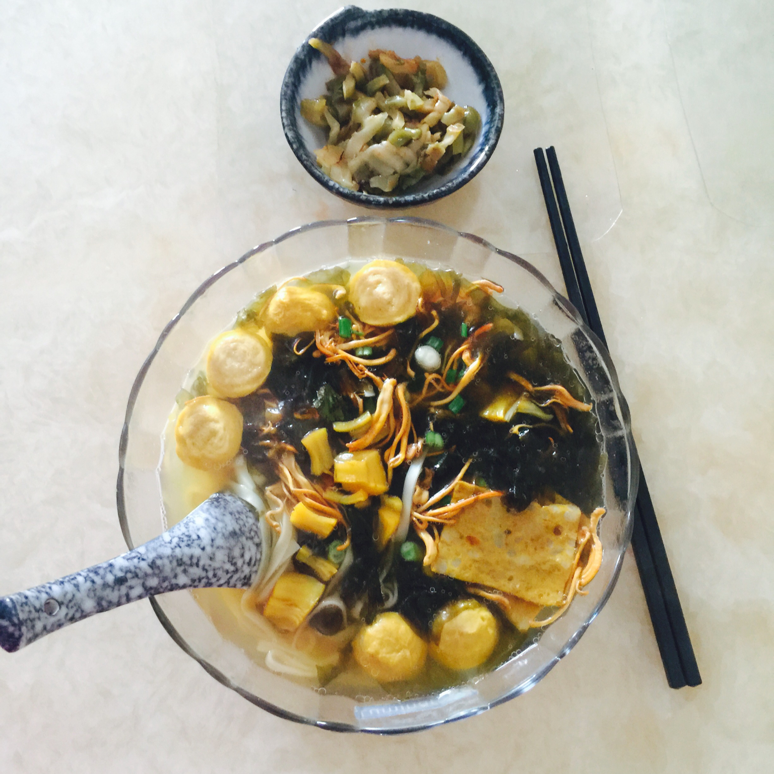 虫草花干贝紫菜面