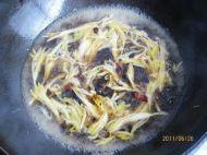 黄花菜鲜蛤汤卤面的做法 步骤4