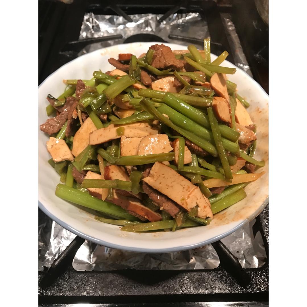 苋菜梗炒豆干