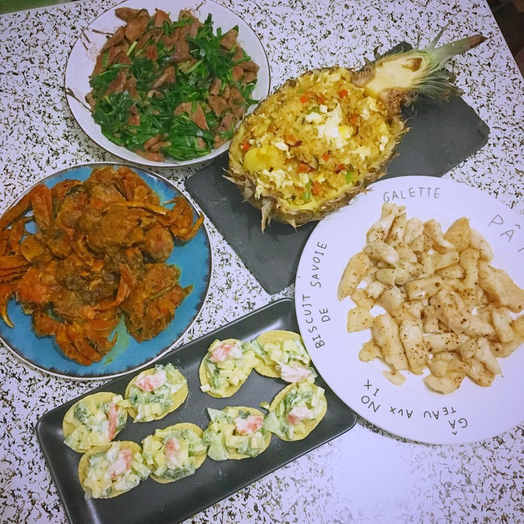 薯片牛油果大虾沙拉