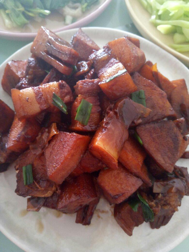 毛笋红烧肉