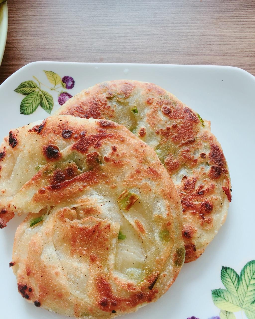 饺子皮葱油饼