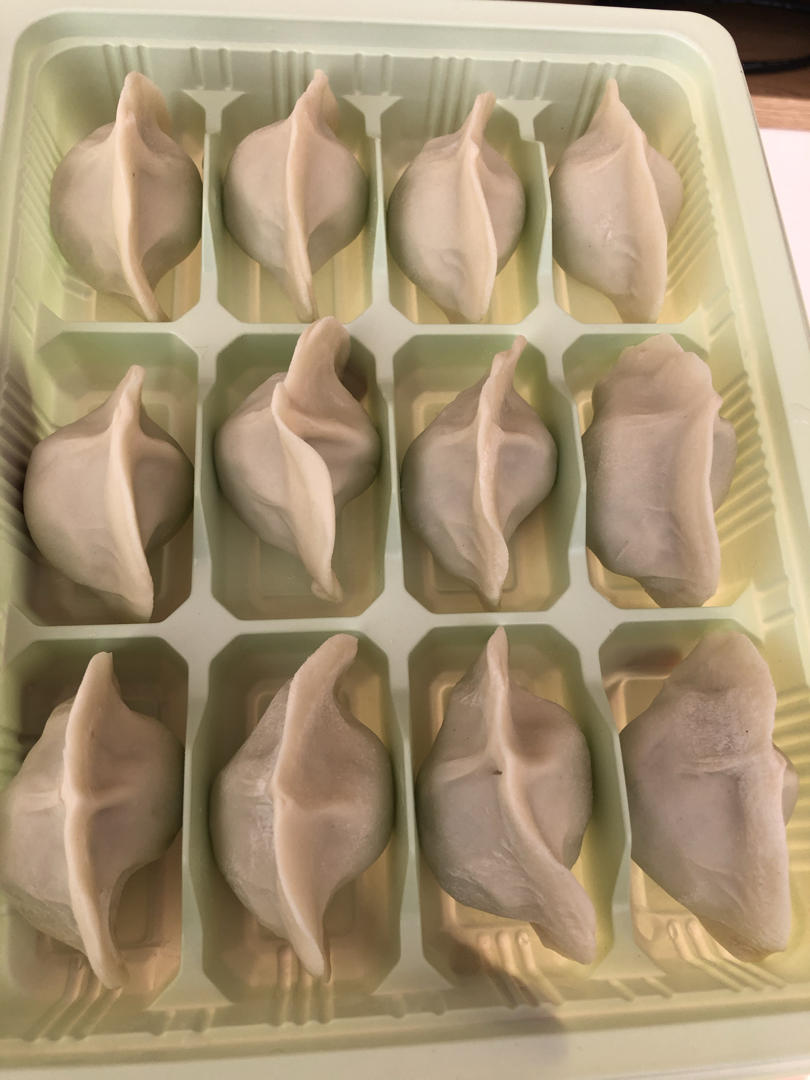 韭菜木耳鲜肉水饺