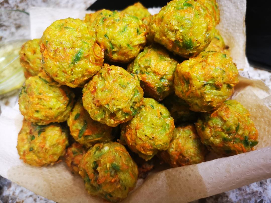 炸萝卜丸子（潍坊名吃）