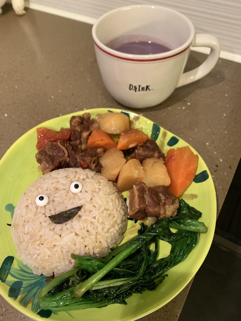 西红柿炖牛腩（牛肉）