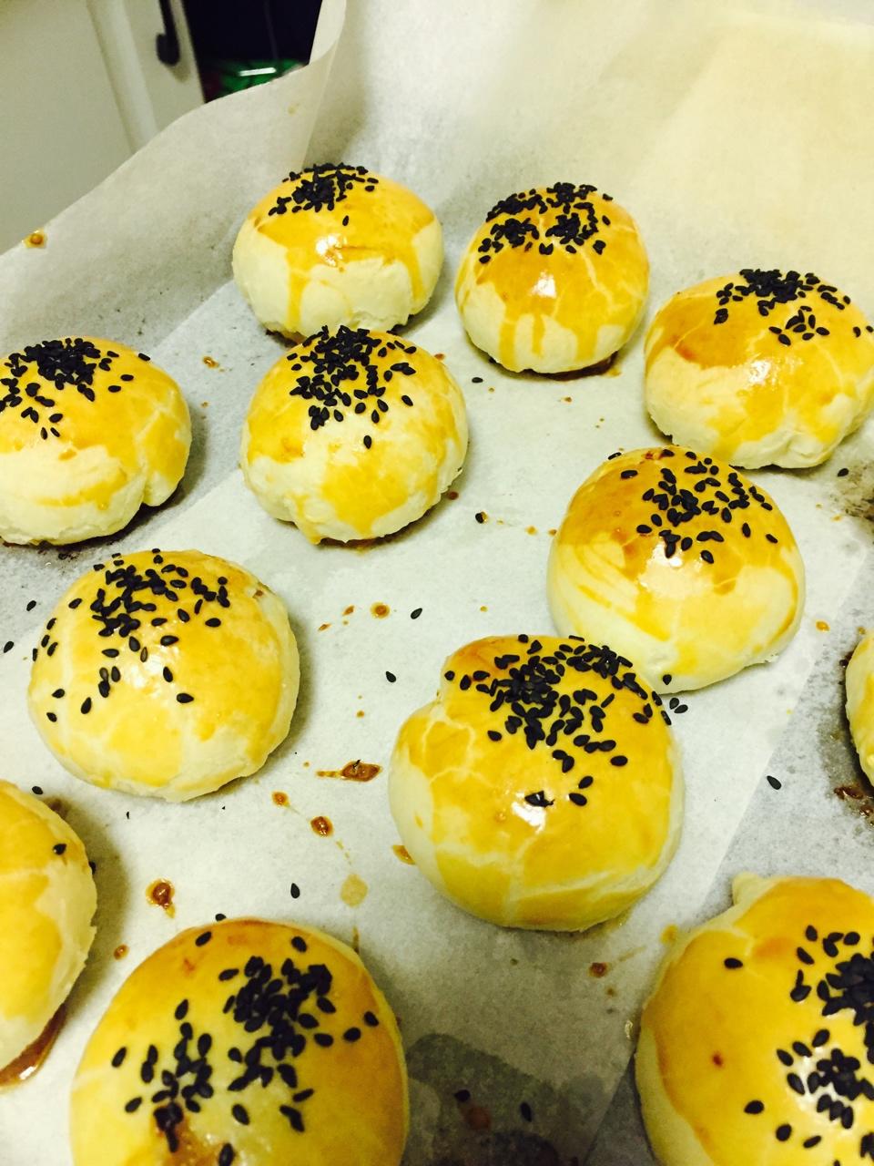 泳式鲜肉榨菜月饼